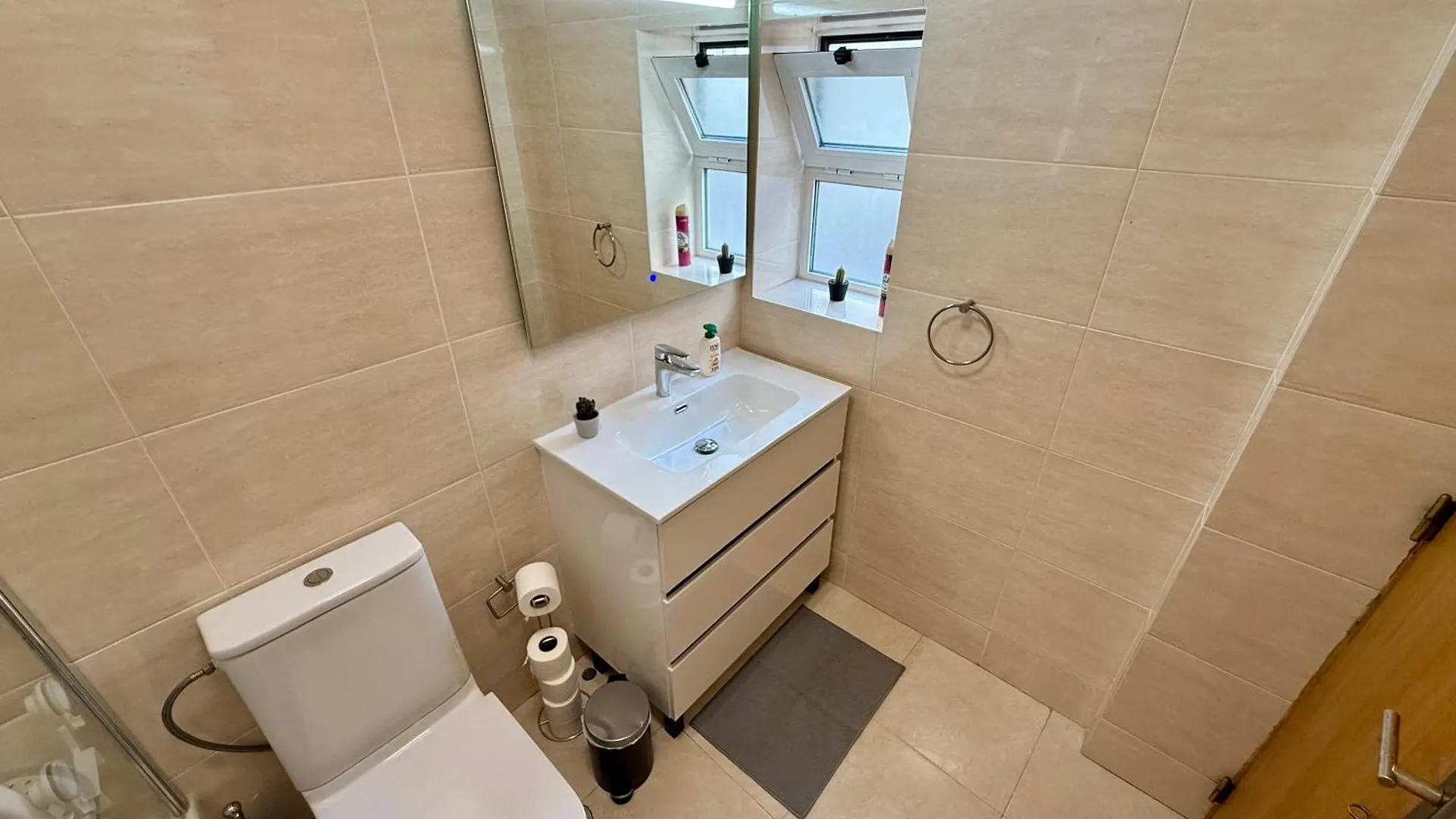 דירה ליסבון Rooms In Arroios