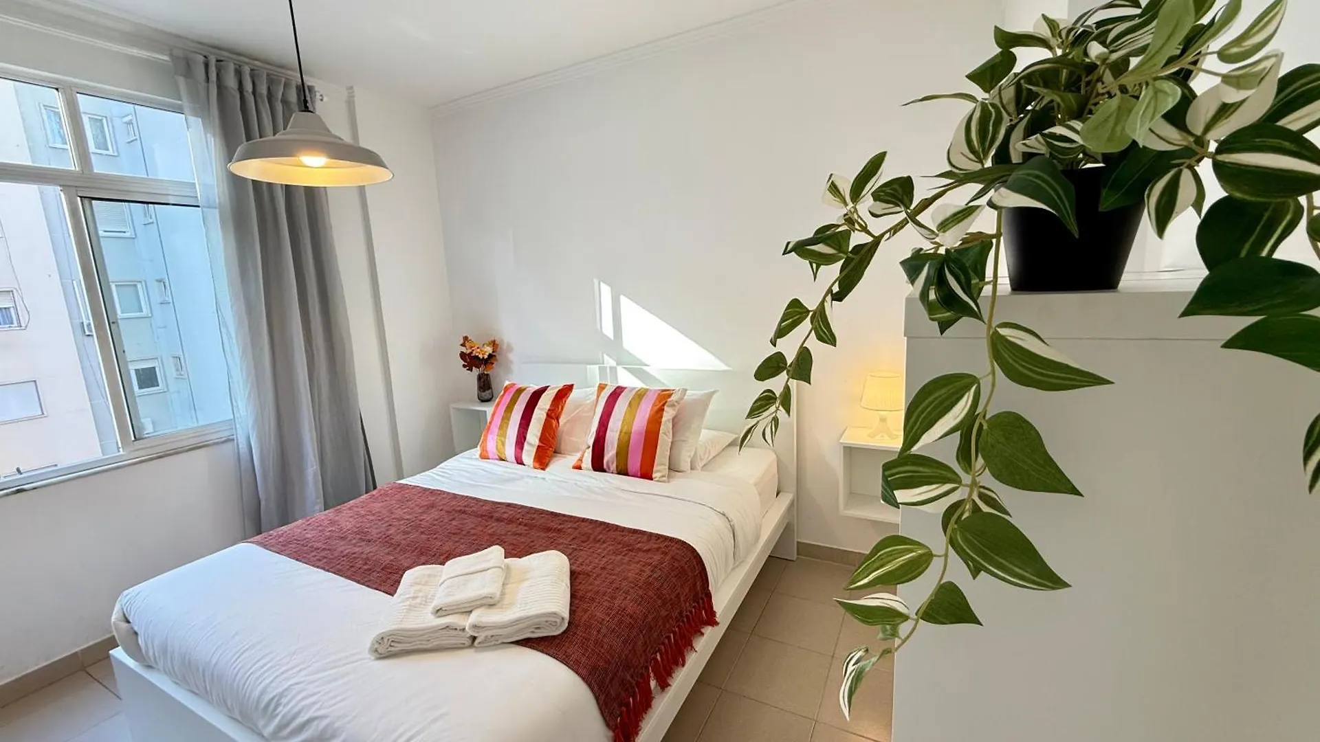 ליסבון Rooms In Arroios 0*,